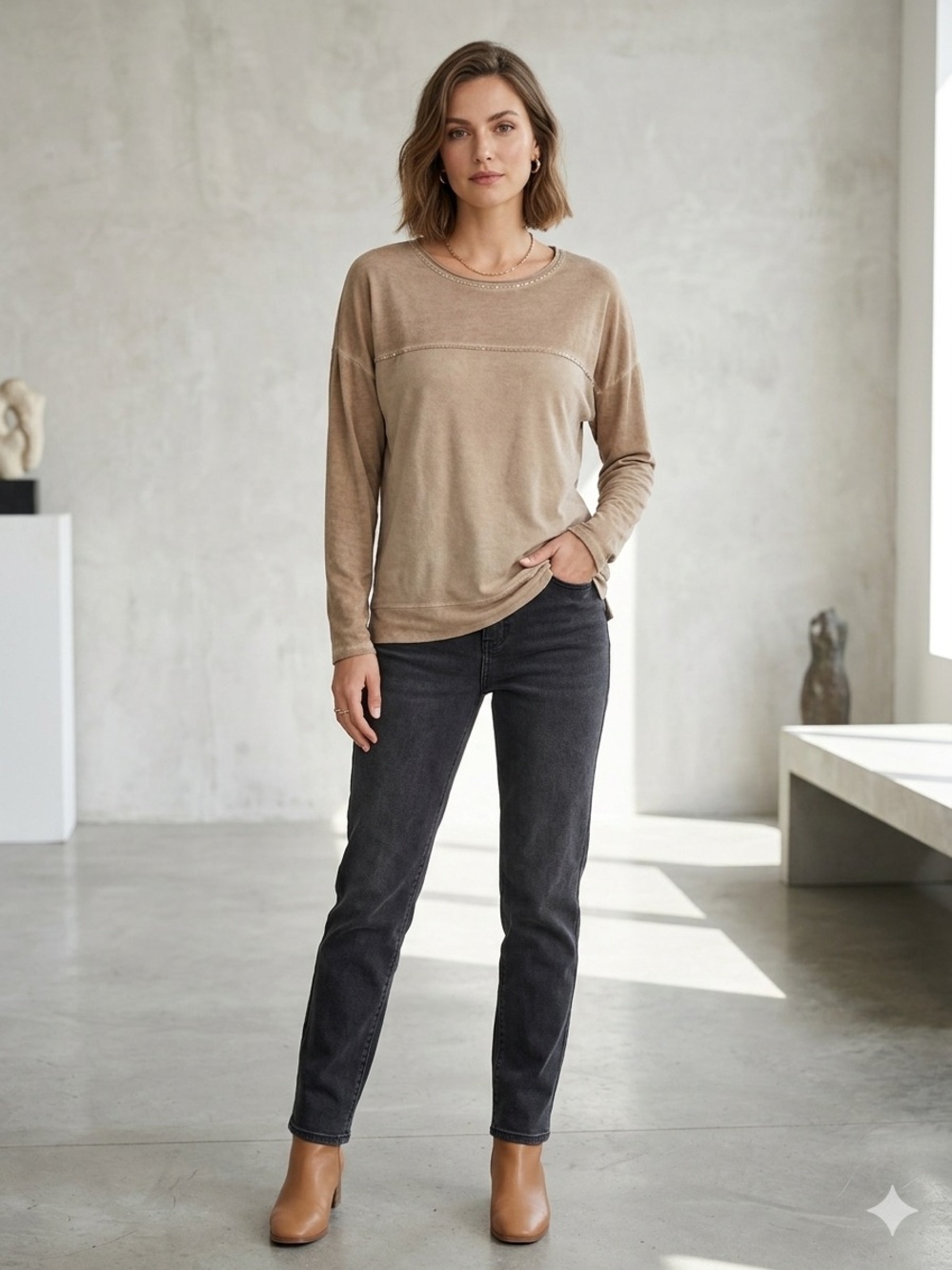 Tempo Paris Taupe Long-Sleeve Relaxed Tunic Top